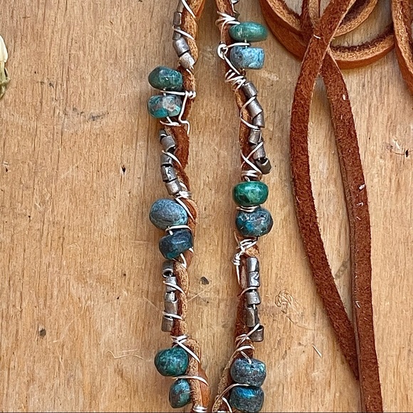 Handmade Eilat Stone Vintage Kuchi Pendant Leather Necklace - Picture 11 of 13